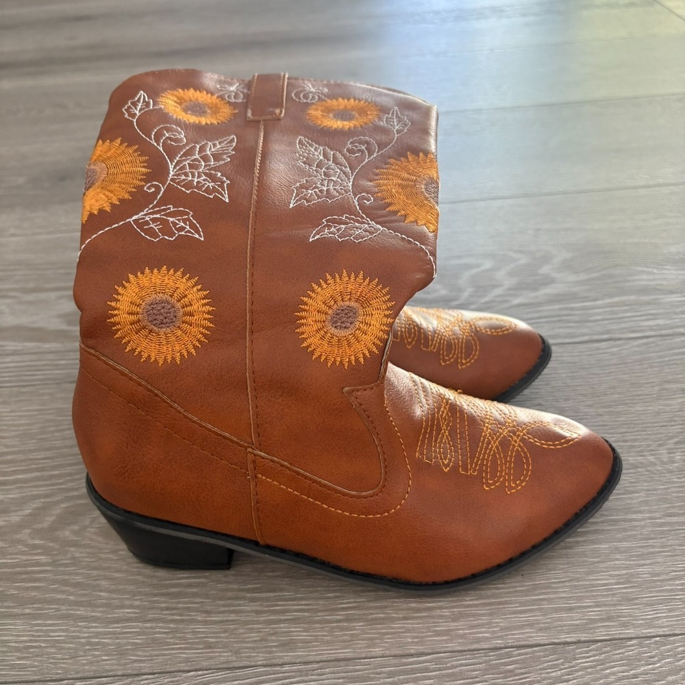 NEW Womens Brown Sunflower Embroidery Faux Leather Cowgirl Western Boots Size 37 - Picture 6 of 16